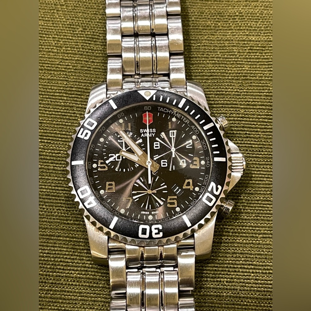 Victorinox Swiss Army 24144 Men's Maverick Chronograph Watch